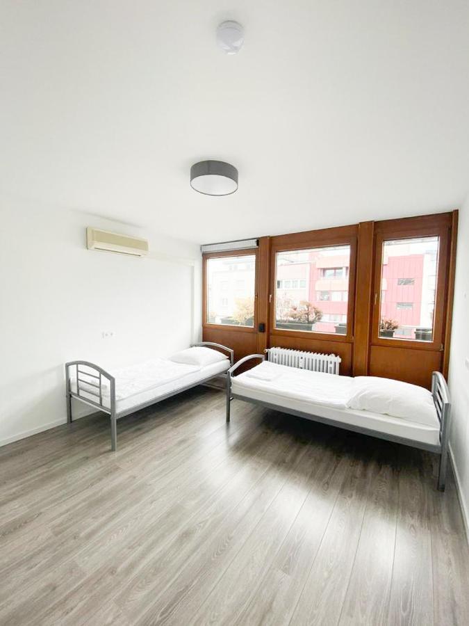 Pf Unterkunft Pforzheim Extérieur photo